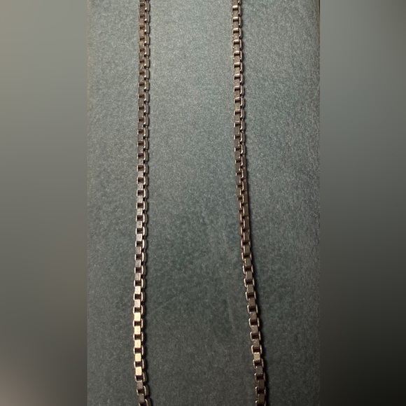 π Menβs 925 sterling silver stamped box chain. 22β. - Picture 3 of 11